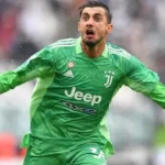 Mattia Perin - Mengungkap Pembicaraan Perpanjangan Kontrak dengan Juventus