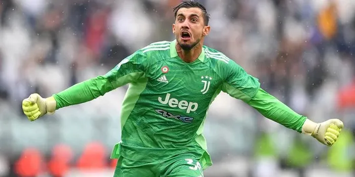 Mattia Perin - Mengungkap Pembicaraan Perpanjangan Kontrak dengan Juventus