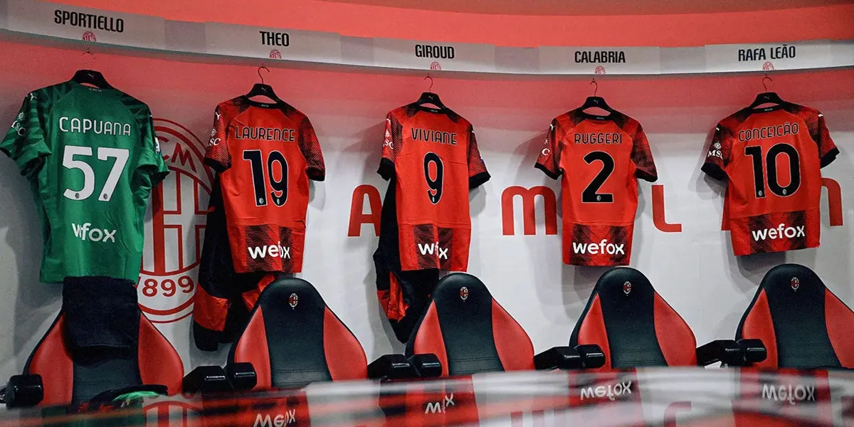AC-Milan-akan-Memakai-Nama-Keluarga-Ibu-di-Kaus-Mereka-untuk-Merayakan-Hari-Ibu
