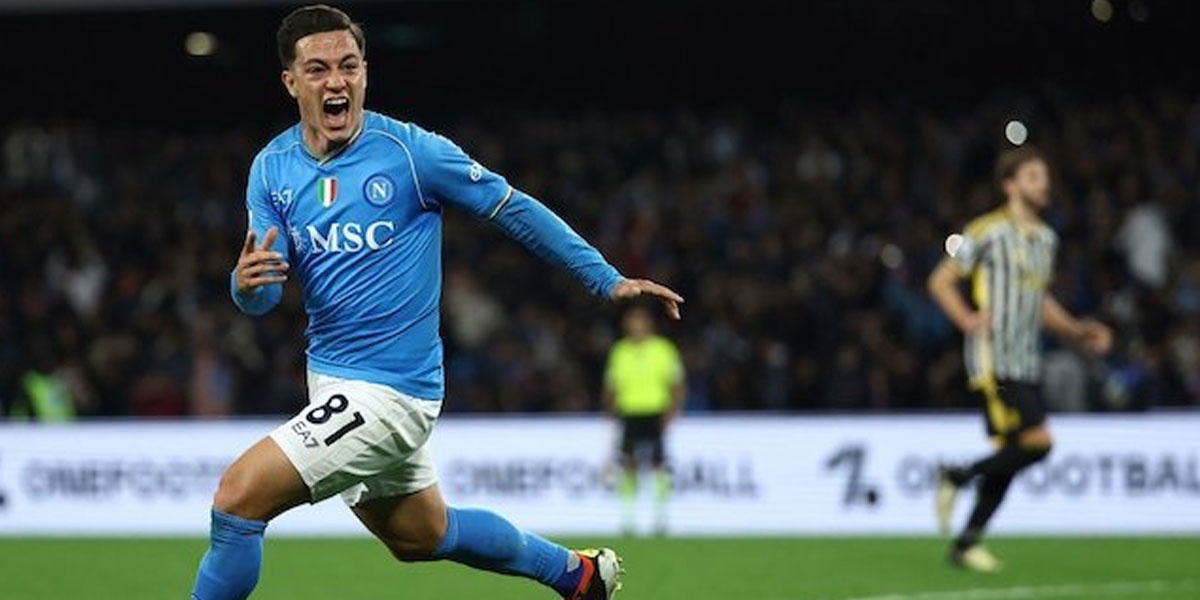 Posisi-Klasemen-yang-Kian-Mantap-untuk-Napoli