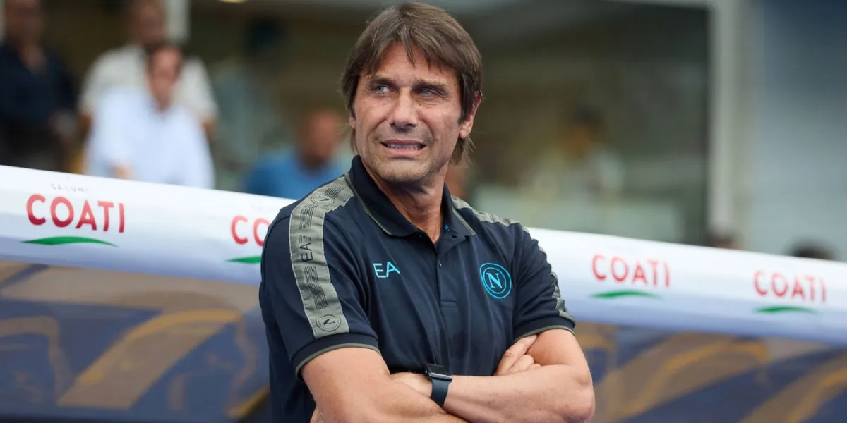 Upaya-Napoli-Mempertahankan-Antonio-Conte