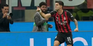 Christian Pulisic Bawa AC Milan Puncaki Klasemen Usai Kalahkan Napoli