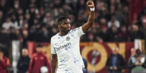 Bonny Jadi Pahlawan, Inter Milan Puncaki Serie A Setelah Menang Atas Roma